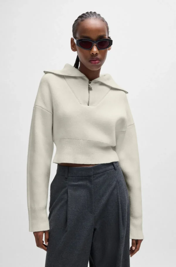 HUGO BOSS Afkortet Sweater Med Stablet Logo-vedhæng På Lynlåsen Hvid Best