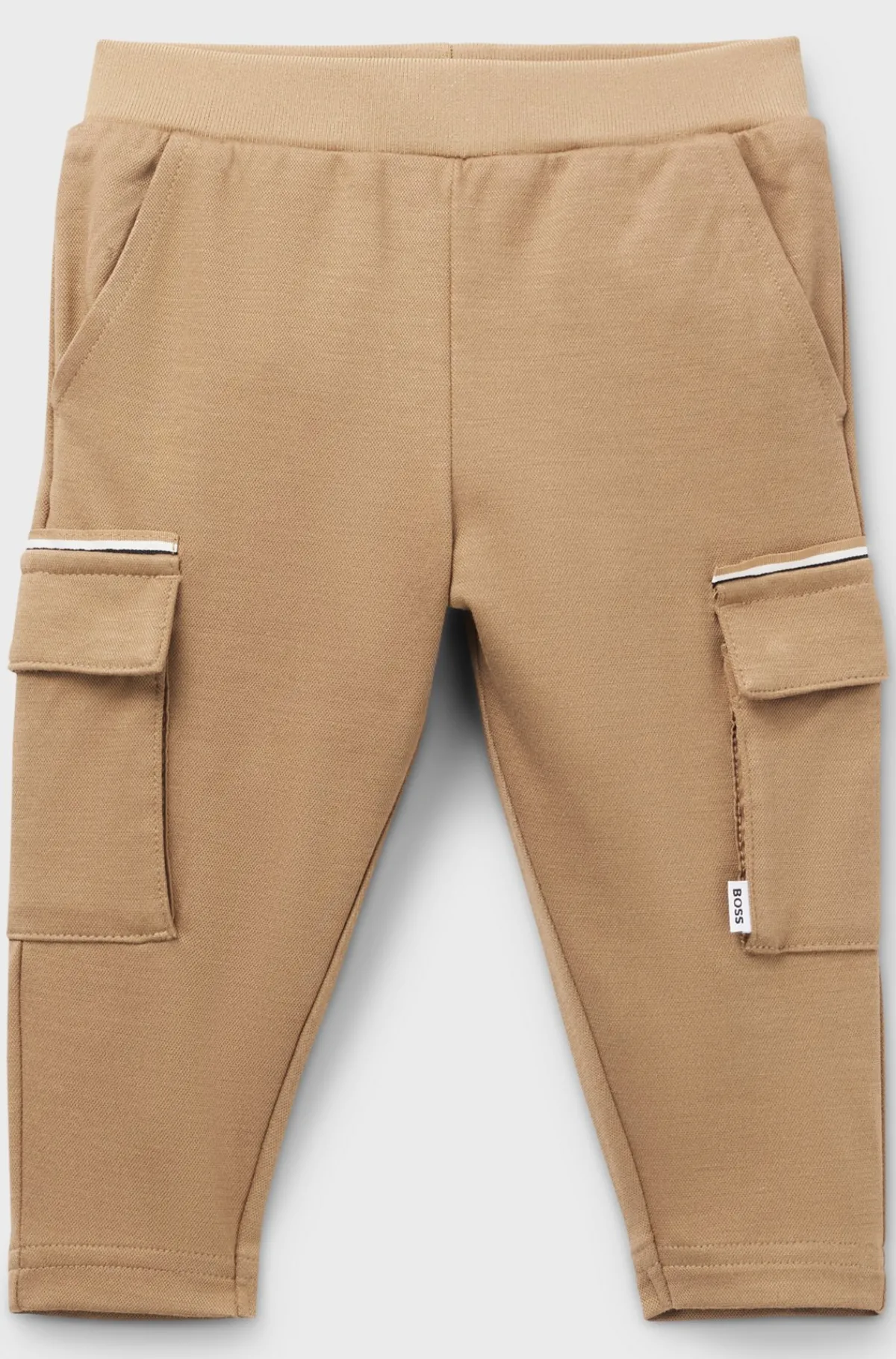 cargobukser_til_brn_i_piqu_med_strk_og_logomrkat_0-1.webp HUGO BOSS Cargobukser Til Børn I Piqué Med Stræk Og Logomærkat Brun Fashion