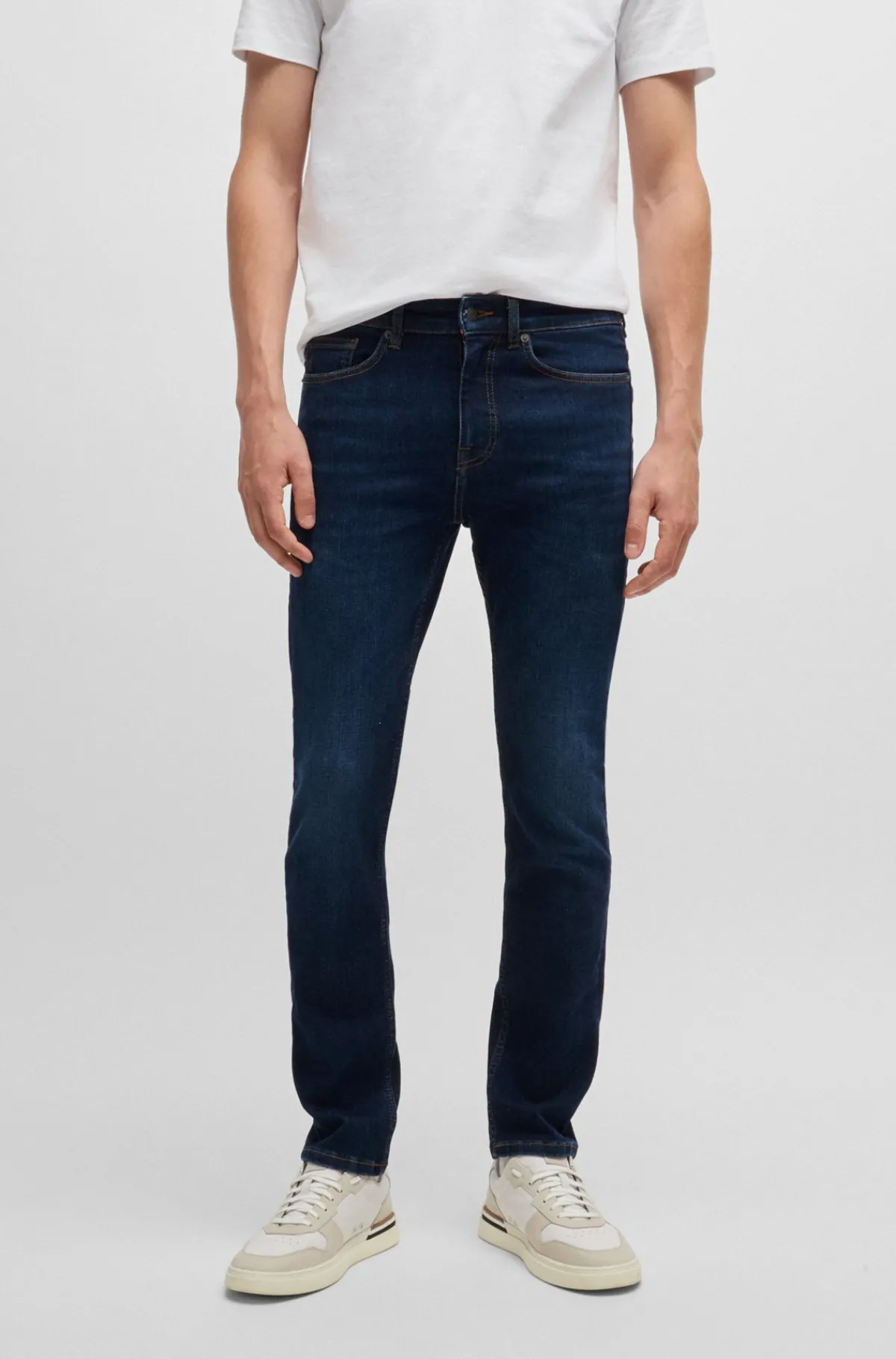 HUGO BOSS Delaware Slim Fit Jeans I Denim Med Slub-struktur Og Ekstra Stræk Blå New
