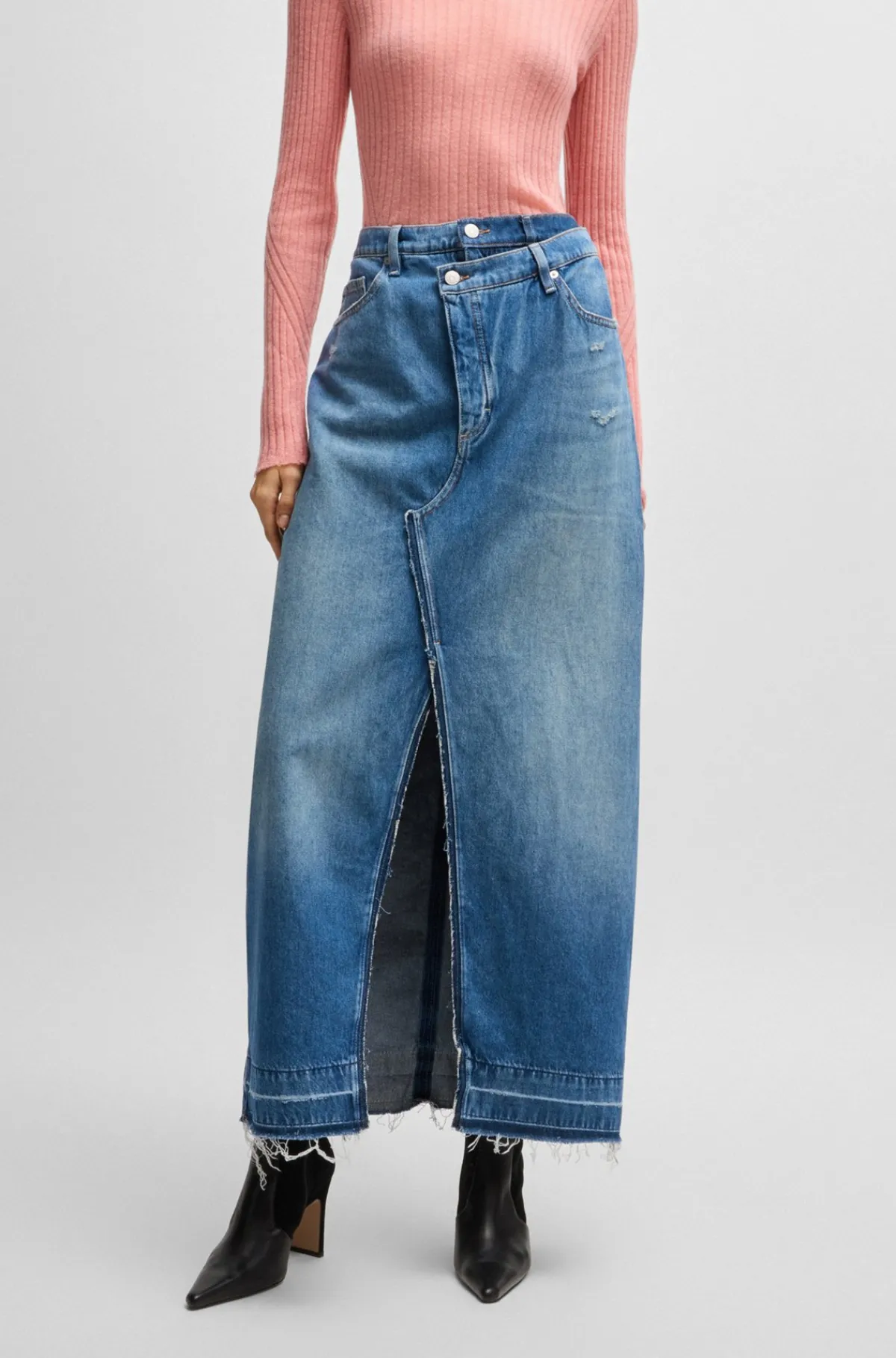 denimnederdel_i_maxilngde_med_slids_foran_0.webp HUGO BOSS Denimnederdel I Maxilængde Med Slids Foran Blå Store