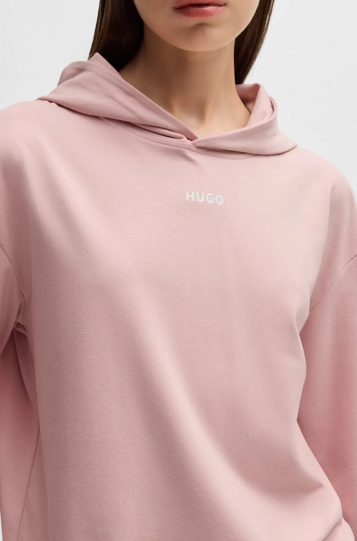 httetrje_i_jersey_med_strk_og_logoprint_4-1.webp HUGO BOSS Hættetrøje I Jersey Med Stræk Og Logoprint Lys pink Shop