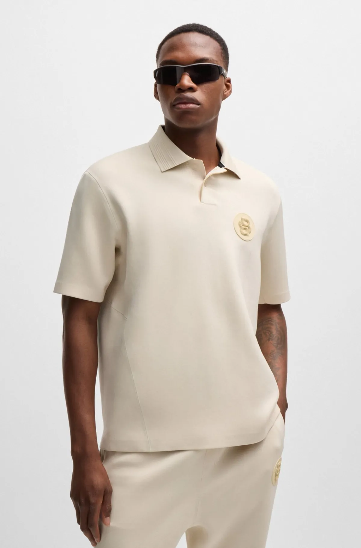 HUGO BOSS Poloshirt I Jersey Med Stræk Og Badge Med Dobbeltmonogram Naturlig Shop