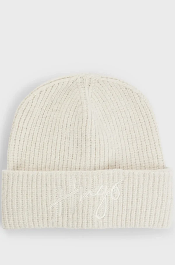 HUGO BOSS Ribstrikket Hue Med Broderet Håndskrevet Logo Naturlig Sale