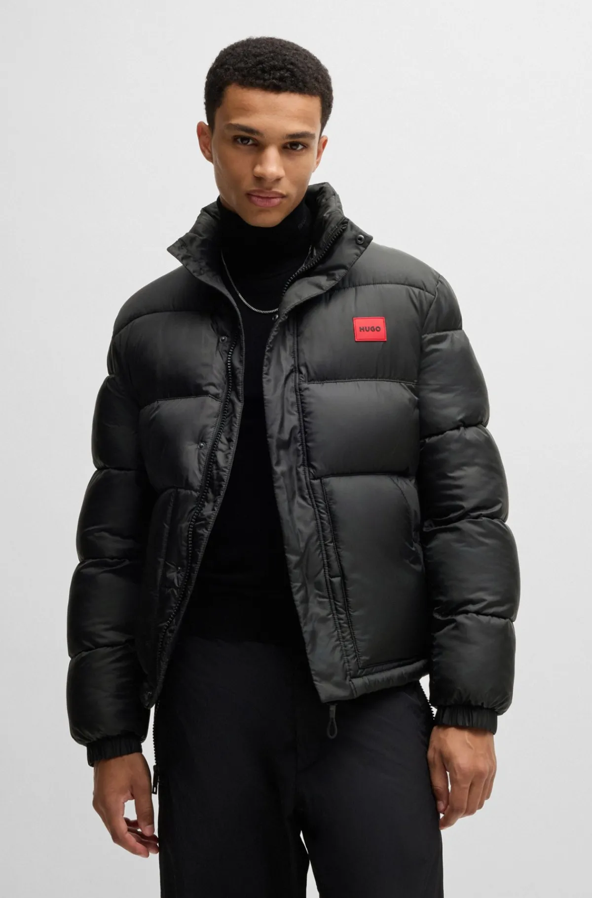 HUGO BOSS Vandskyende Pufferjakke Med Rødt Logomærkat Sort Best Sale
